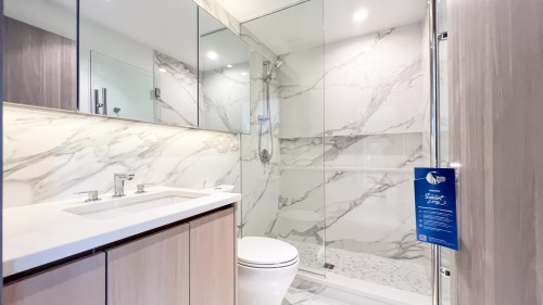 1211-8611 Hazelbridge Way, Richmond, BC 