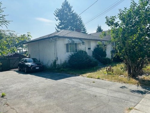 1038 Seventh Avenue, New Westminster, BC 