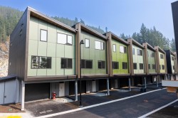 39178 Stellar Drive  Squamish, BC V8B 1G2