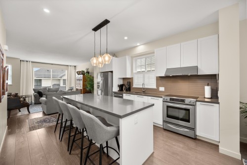 18-3461 Princeton Avenue, Coquitlam, BC 