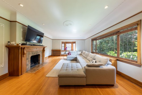 6026 Angus Drive, Vancouver, BC 