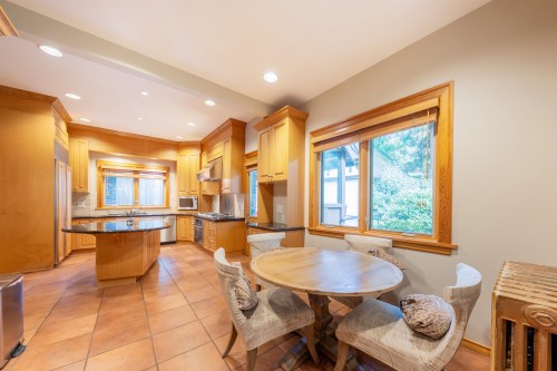 6026 Angus Drive, Vancouver, BC 