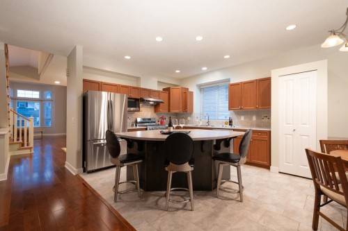 82 Cliffwood Drive, Port Moody, BC 