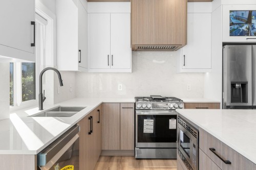 4318 Nanaimo Street, Vancouver, BC 