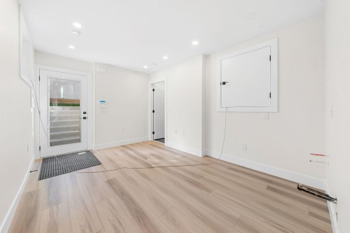 4318 Nanaimo Street, Vancouver, BC 