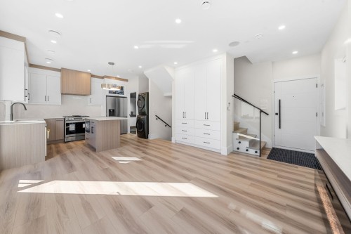 4318 Nanaimo Street, Vancouver, BC 