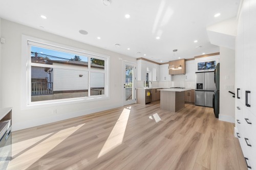 4318 Nanaimo Street, Vancouver, BC 