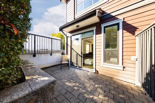 21-7039 Macpherson Avenue, Burnaby, BC 