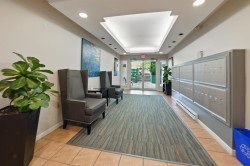 PH2-5788 Vine Street  Vancouver, BC V6M 4L8