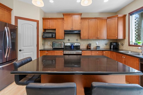 11338 240A Street, Maple Ridge, BC 