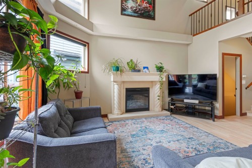 11338 240A Street, Maple Ridge, BC 