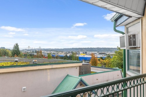 304-918 Roderick Avenue, Coquitlam, BC 