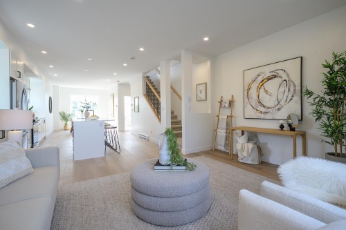 1-4788 54A Street, Delta, BC 