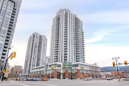 1208-3007 Glen Drive, Coquitlam, BC 