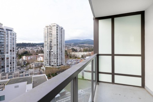 1208-3007 Glen Drive, Coquitlam, BC 