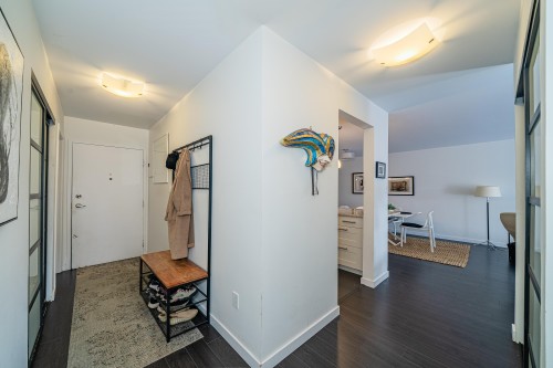 413-1385 Draycott Road, North Vancouver, BC 