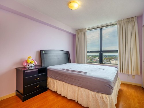 2409-3663 Crowley Drive, Vancouver, BC 