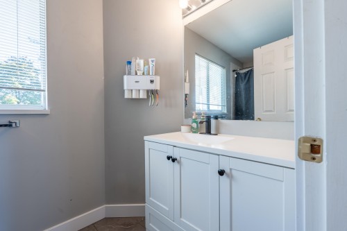 12492 205 Street, Maple Ridge, BC 