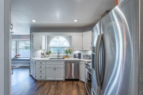 12492 205 Street, Maple Ridge, BC 