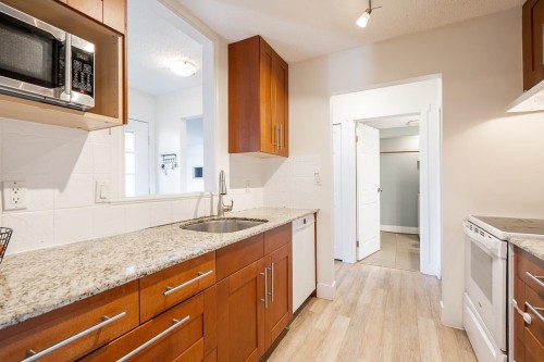 117-5421 10 Avenue, Delta, BC 