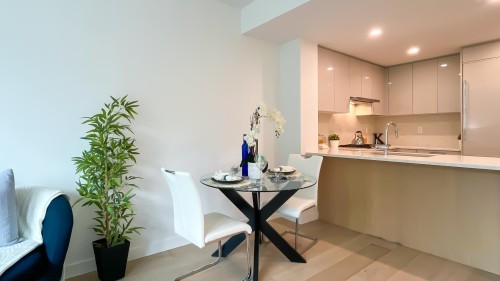 207-5058 Cambie Street, Vancouver, BC 