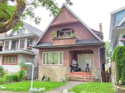 1761 William Street  Vancouver, BC V5L 2R5