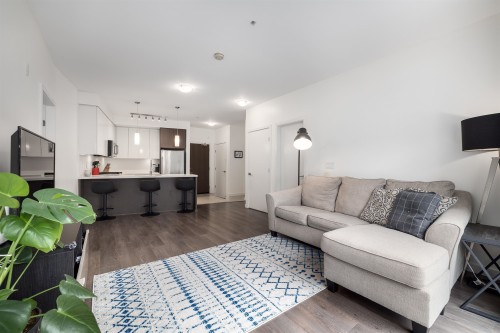 217-22 Royal Avenue E New Westminster, BC V3L 0H1