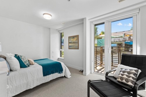 7599 Yukon Street, Vancouver, BC 