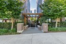 7599 Yukon Street, Vancouver, BC 