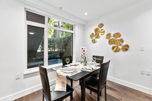 7599 Yukon Street, Vancouver, BC 