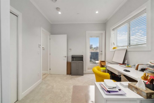 2577 Parker Street, Vancouver, BC 