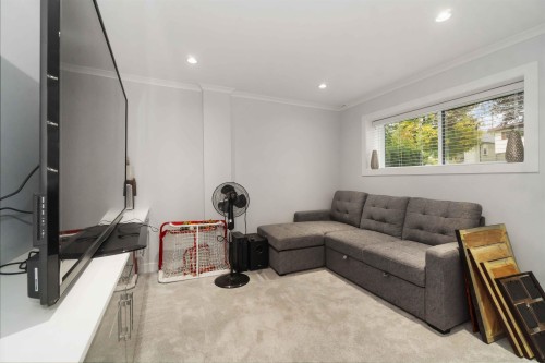 2577 Parker Street, Vancouver, BC 