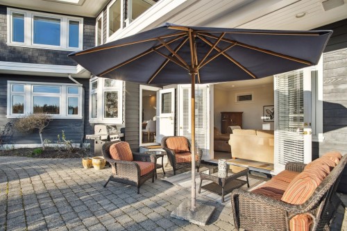 4668 Headland Drive, West Vancouver, BC 