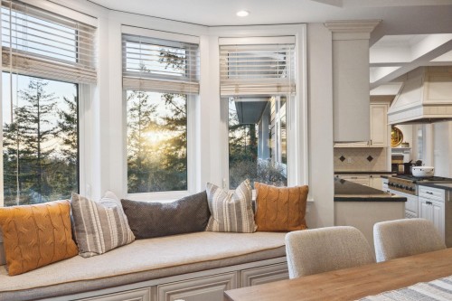 4668 Headland Drive, West Vancouver, BC 