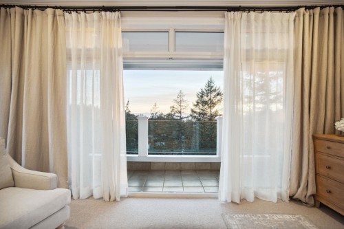 4668 Headland Drive, West Vancouver, BC 