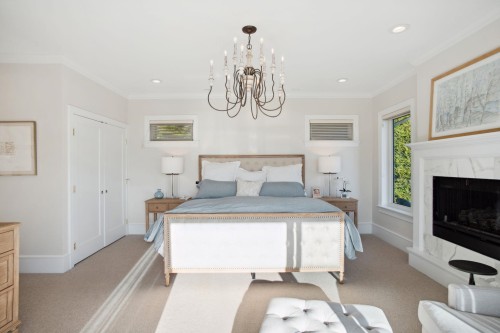 4668 Headland Drive, West Vancouver, BC 