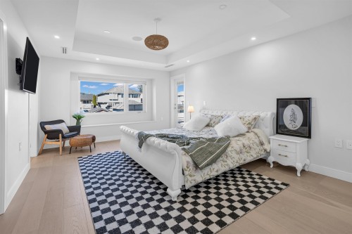 8159 11Th Avenue, Burnaby, BC 