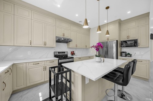 2936 2Nd Avenue E, Vancouver, BC 