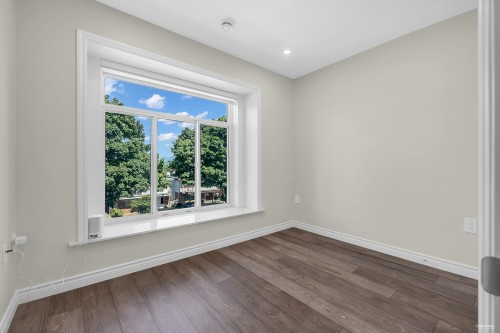 2936 2Nd Avenue E, Vancouver, BC 