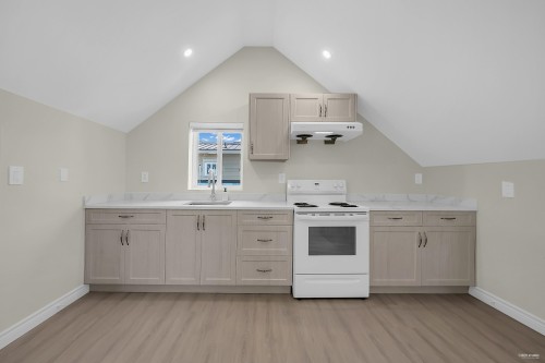 2936 2Nd Avenue E, Vancouver, BC 