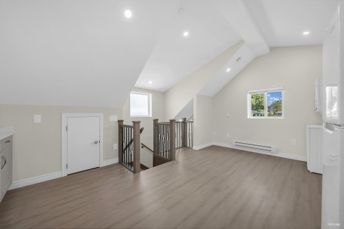 2936 2Nd Avenue E, Vancouver, BC 