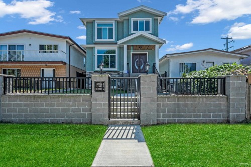 2936 2Nd Avenue E, Vancouver, BC 