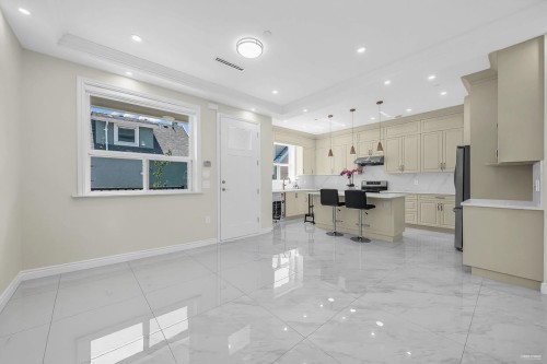 2936 2Nd Avenue E, Vancouver, BC 