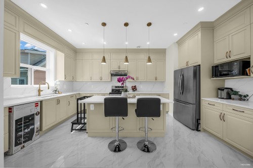 2936 2Nd Avenue E, Vancouver, BC 