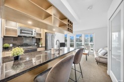 1210-833 Seymour Street  Vancouver, BC V6B 0G4