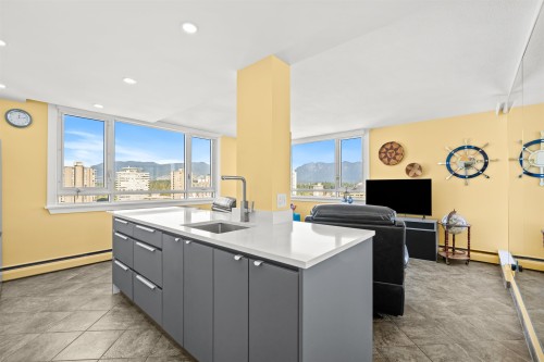 2006-1850 Comox Street, Vancouver, BC 