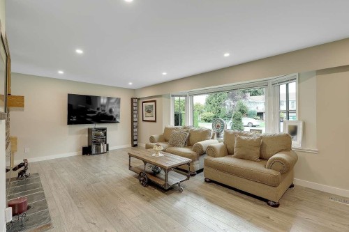 20214 Patterson Avenue, Maple Ridge, BC 