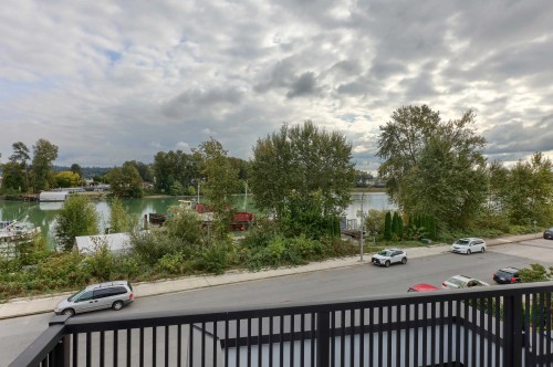 6-629 South Dyke Road, New Westminster, BC 