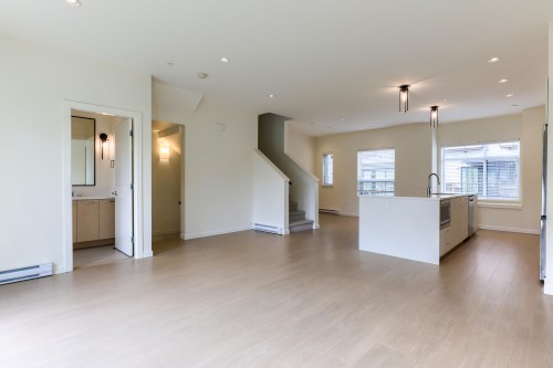 6-629 South Dyke Road, New Westminster, BC 