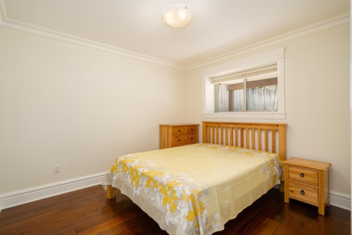 3716 17Th Avenue W, Vancouver, BC 